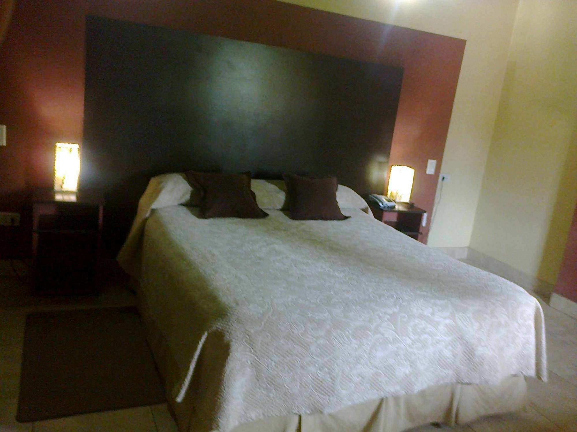 Hotel Aybal Salta Ngoại thất bức ảnh